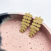 Load image into Gallery viewer, Gold Branch Stud Earrings