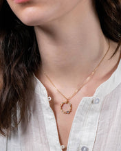 Load image into Gallery viewer, Hibiscus Necklace