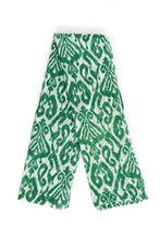 Load image into Gallery viewer, Saffron Lightweight Cotton Scarf - Green, Damask