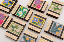 Load image into Gallery viewer, Pocket Flower Press - Forget Me Not
