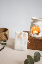 Load image into Gallery viewer, Wild Scottish Rhubarb Wax Melts