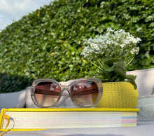 Load image into Gallery viewer, Esther Oyster Sunglasses