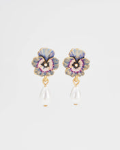 Load image into Gallery viewer, Pansy Pearl Earrings