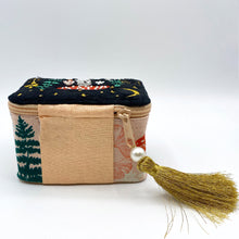 Load image into Gallery viewer, Forage Black Trinket Box