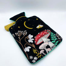 Load image into Gallery viewer, Forage Black Hot Water Bottle