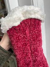 Load image into Gallery viewer, Molly Ladies Slipper Sock Raspberry