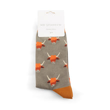 Load image into Gallery viewer, Mr Heron Men's Bamboo Socks Highland Cows Khaki