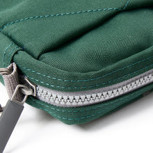 Load image into Gallery viewer, Bond Pocket Crossbody Bag in Forest