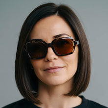 Load image into Gallery viewer, Gill Dapple Sunglasses with Polarised lenses
