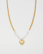 Load image into Gallery viewer, Niva Mistletoe Heart Pearl Necklace
