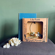 Load image into Gallery viewer, Puffin Wreath