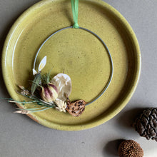 Load image into Gallery viewer, Wren Wreath