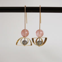 Load image into Gallery viewer, Pink and Grey Long Arch Earrings