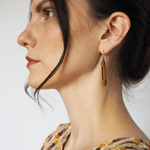 Load image into Gallery viewer, Gardena - glass cylinder and hematite earrings - pink