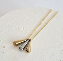 Load image into Gallery viewer, Kira - teardrop trio necklace
