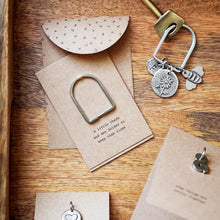 Load image into Gallery viewer, Charm and Key Holder for Kutuu charms