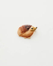 Load image into Gallery viewer, Enamel Hedgehog brooch