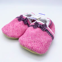 Load image into Gallery viewer, Harris Tweed Baby Shoes - plain pink