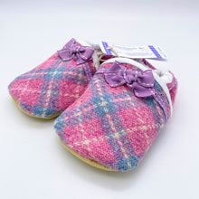 Load image into Gallery viewer, Harris Tweed Baby Shoes - pale pink check