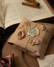 Load image into Gallery viewer, Enamel Hedgehog brooch