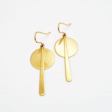 Load image into Gallery viewer, Teardrop and brass disc earrings