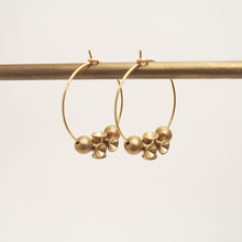 Load image into Gallery viewer, Abacus Diabolo hoop earrings