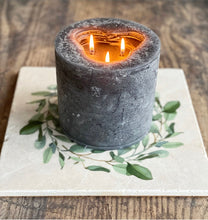 Load image into Gallery viewer, Eucalyptus Wreath natural marble stone platter