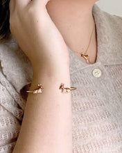 Load image into Gallery viewer, Fable Enamel Fawn short necklace