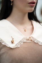 Load image into Gallery viewer, Enamel Hare Brooch