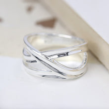 Load image into Gallery viewer, Sterling silver ring with multi strand crossover design