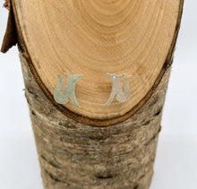 Load image into Gallery viewer, Tiny Fox Studs