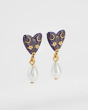 Load image into Gallery viewer, Jasmine Moon Butterfly Pearl Earrings
