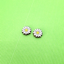 Load image into Gallery viewer, Daisy Studs - wooden earrings

