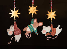 Load image into Gallery viewer, GREEN HANGING MOUSE CHRISTMAS DECORATION

