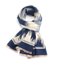 Load image into Gallery viewer, Waves scarf in navy
