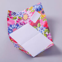 Load image into Gallery viewer, Floral Fantasia Pigeon letter pack
