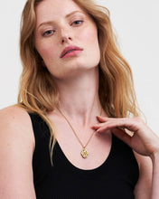 Load image into Gallery viewer, Robin &amp; Blackberry Gold Oval Locket Chain Necklace
