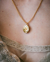 Load image into Gallery viewer, Fox &amp; Acorn Oval Chain Locket Necklace
