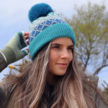 Load image into Gallery viewer, Blue Diamond Knit Hat
