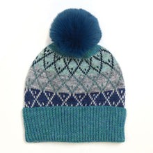 Load image into Gallery viewer, Blue Diamond Knit Hat
