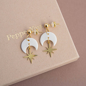 Celestial Gold Star Drop Earrings in Pearly White: Pearly White