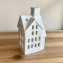 Load image into Gallery viewer, LED White House, 12cm
