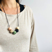 Load image into Gallery viewer, Teething Necklace - Calm
