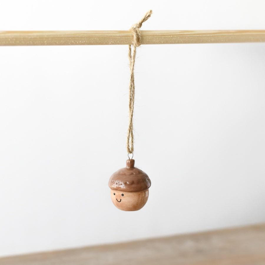 Smiley Acorn Hanger. 4.5cm