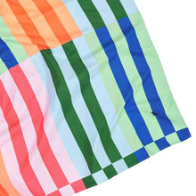 Load image into Gallery viewer, Dock &amp; Bay Picnic Blanket - Sugar Sorbet
