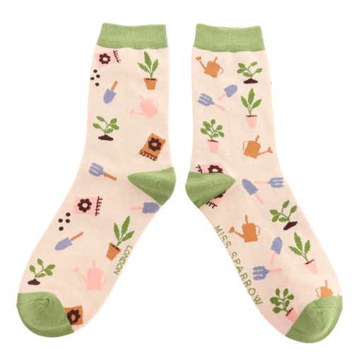 Miss Sparrow In The Allotment Ladies Socks Cream