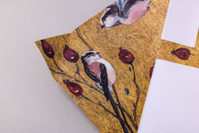 Load image into Gallery viewer, Golden Flight Pigeon, Folding Letter Set – Pack of 6 Letters
