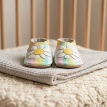 Load image into Gallery viewer, Inch Blue Shoes - Daisy Pastel Stripe
