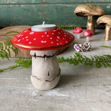 Load image into Gallery viewer, Forage Mushroom Tealight Holder
