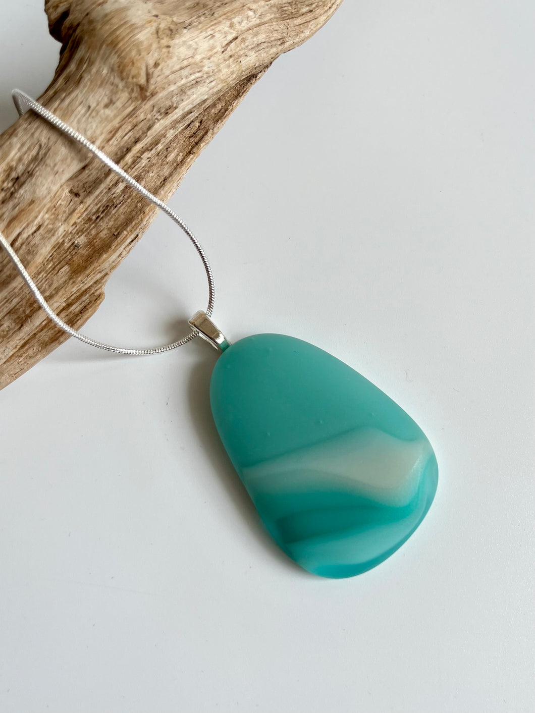 Glass pebble style pendant on necklace chain #177